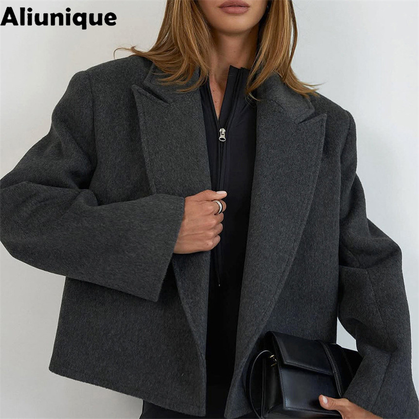 Street Fashion Winter 2026 - 2026 Herfst Winter Mode Korte Blazers
