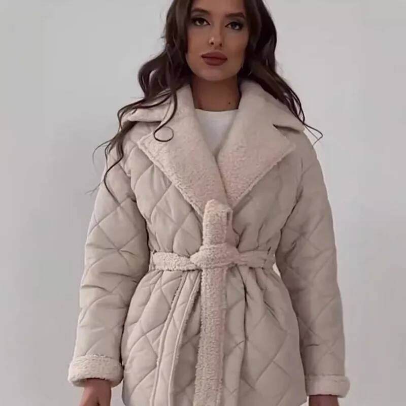 Elegante gewatteerde jas met i - Street Fashion Fall 2025 recensie en prijs