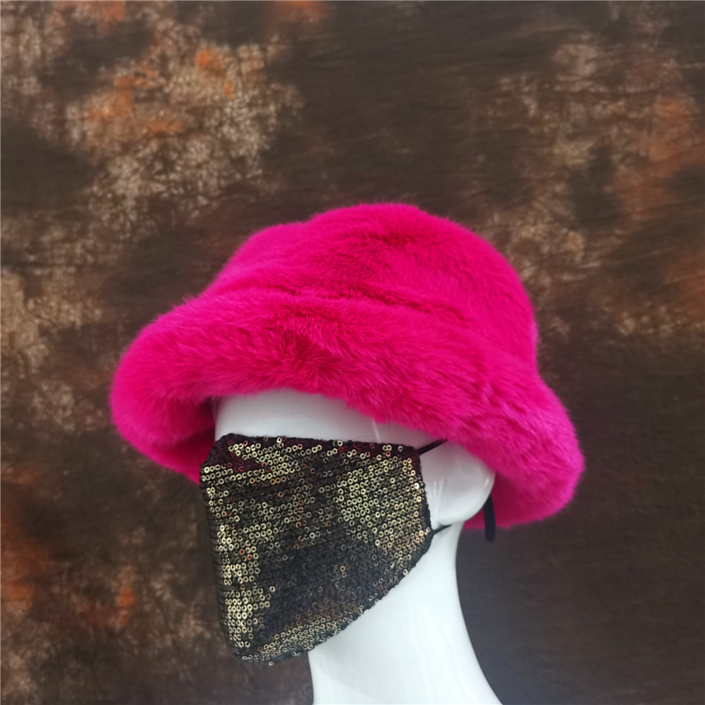 Pluizige Kunstbont Emmerhoed V - Bucket Hat Embroidered recensie en prijs