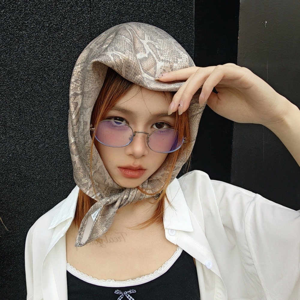 Hoofddeksels Y2K Slangenprint  - Street Fashion Types recensie en prijs