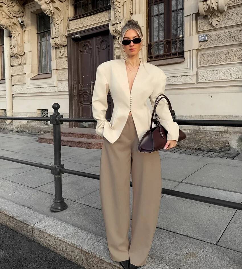 Dames Blazer met Strakke Taill - Street Fashion Taiwan recensie en prijs